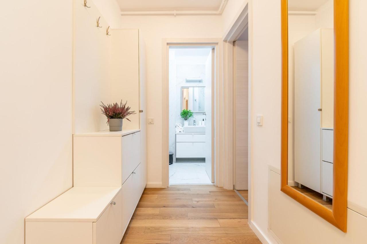 North Likehome Comfort Bukarest Eksteriør billede