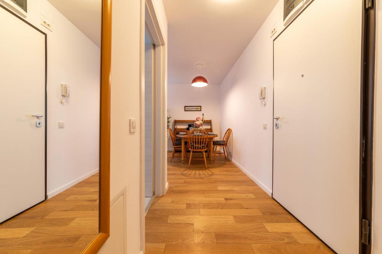 North Likehome Comfort Bukarest Eksteriør billede